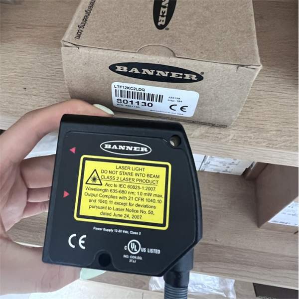 BANNER邦納堅固耐用全能型光電傳感器Q4X系列Q4XFPLAF310-Q8